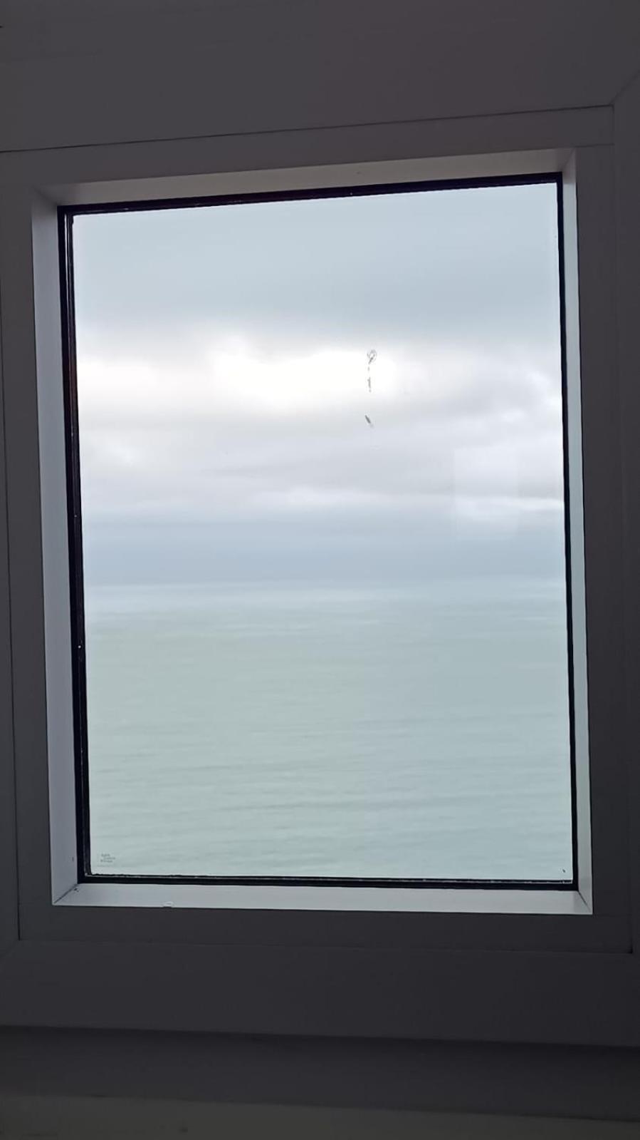 La Mer En Face Этрета Экстерьер фото